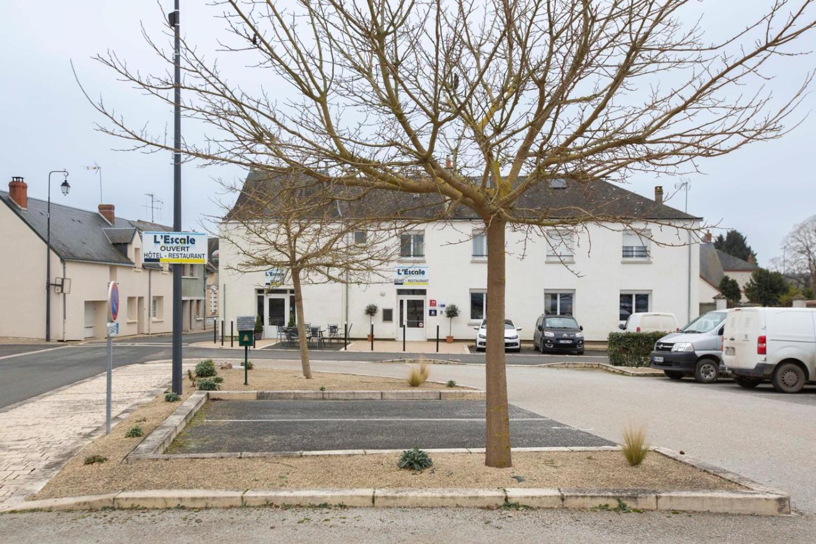 L Escale Hotel Ports Exterior photo